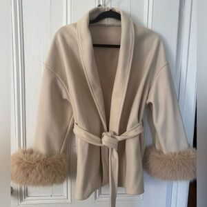 Women's coat with Faux fur
